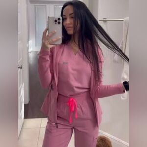 NWT Figs Catarina Chalk Pink Top